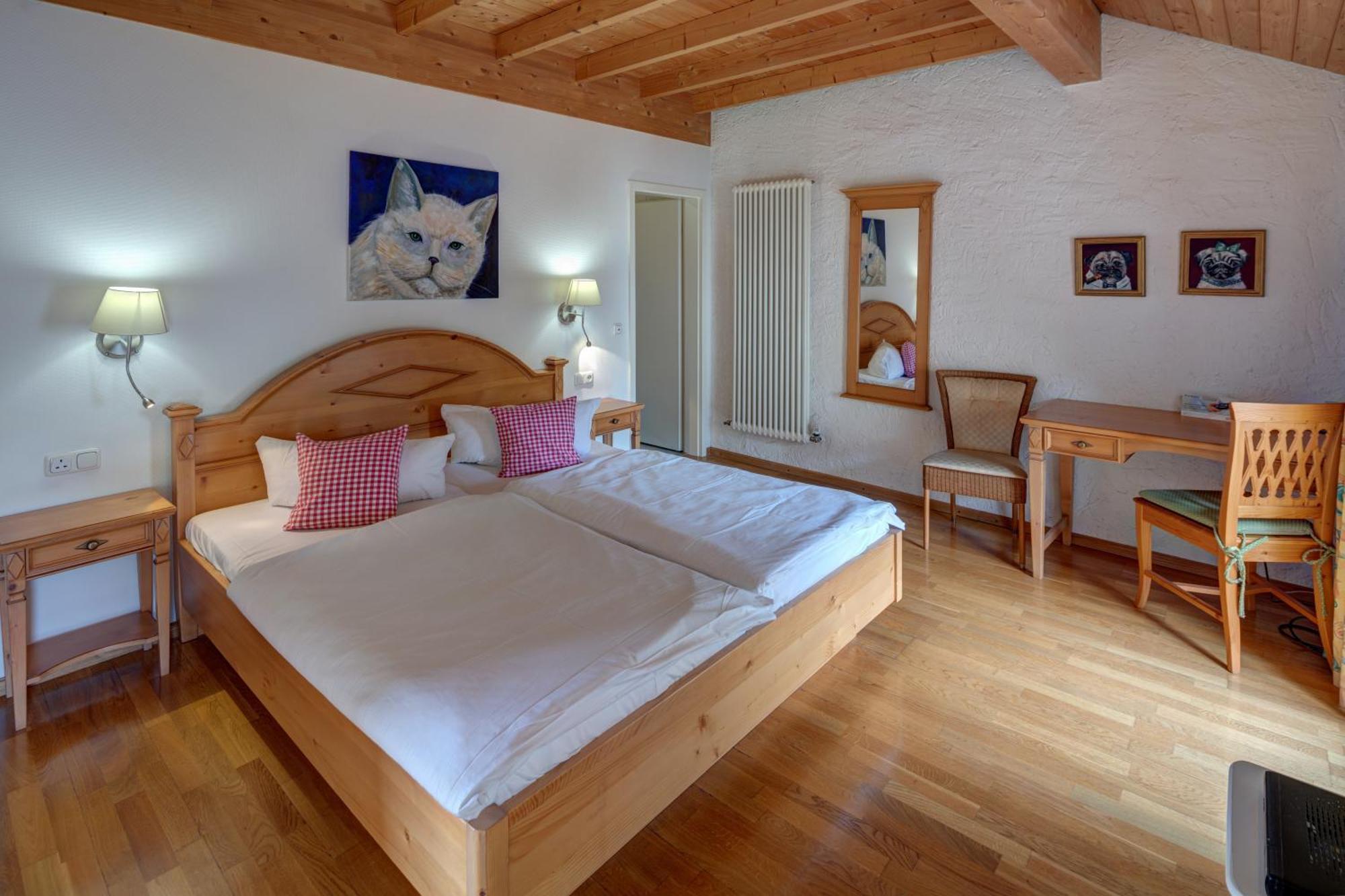 Hotel Leander Bitburg Εξωτερικό φωτογραφία