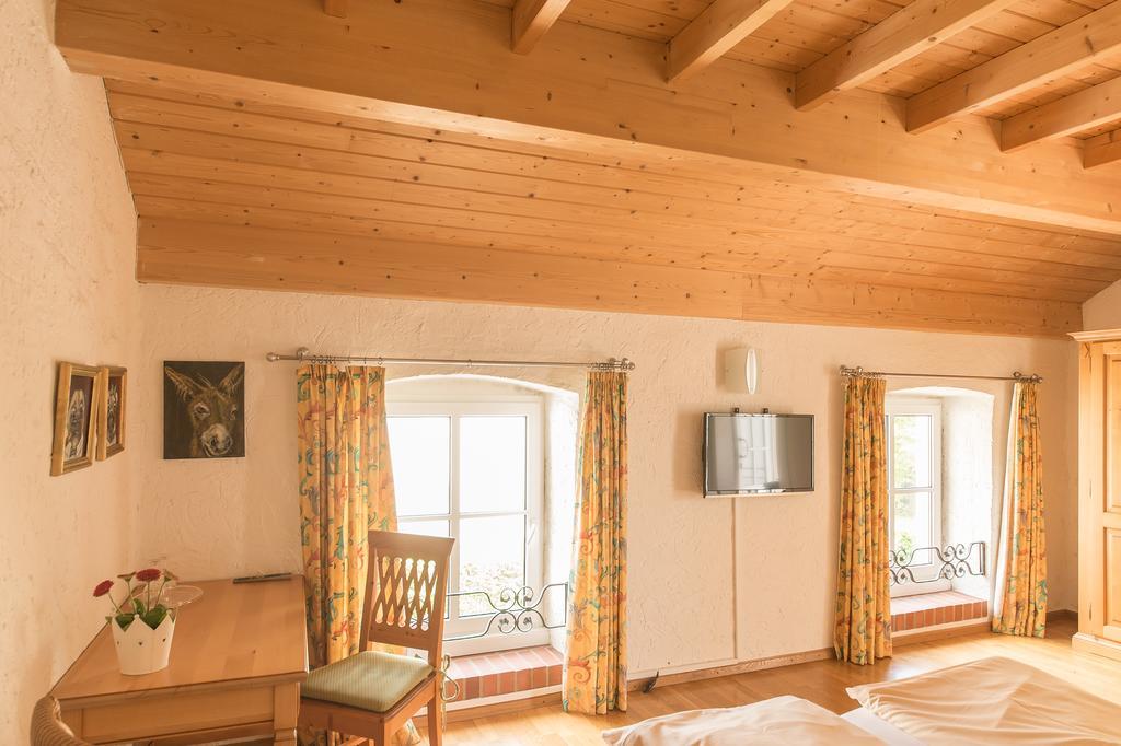 Hotel Leander Bitburg Εξωτερικό φωτογραφία