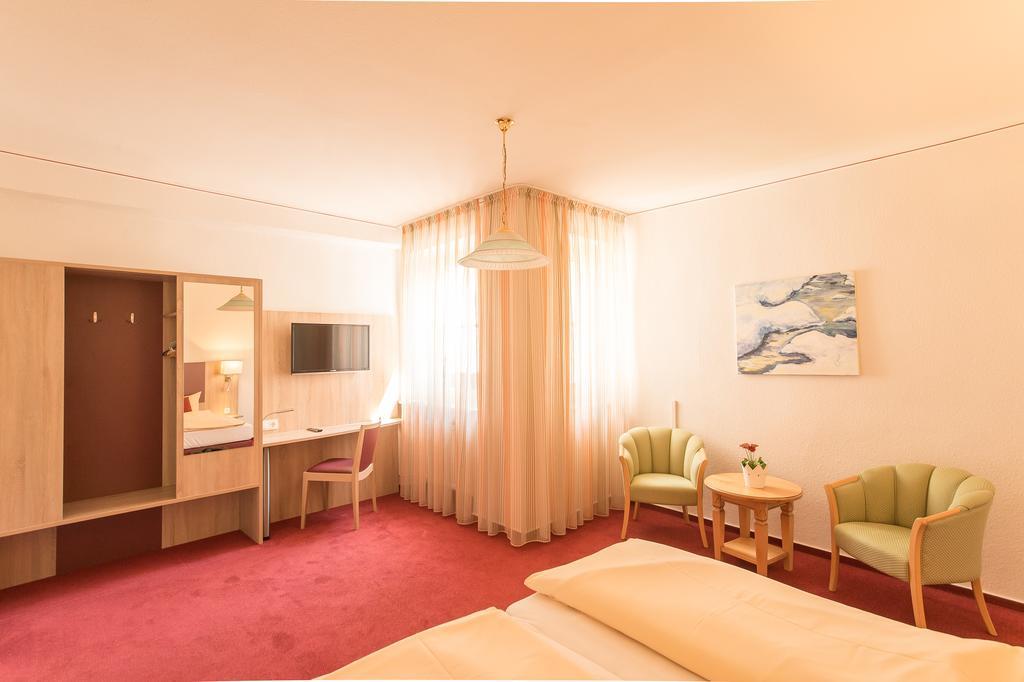 Hotel Leander Bitburg Εξωτερικό φωτογραφία